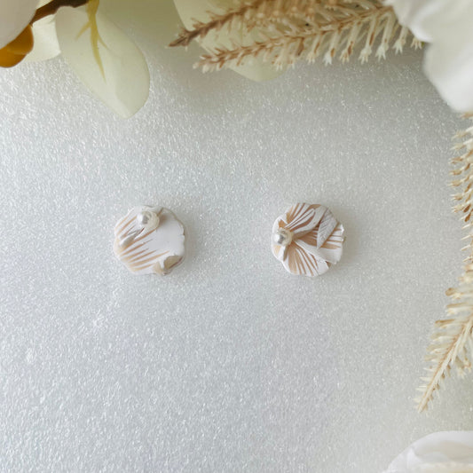 JOYful bloom studs